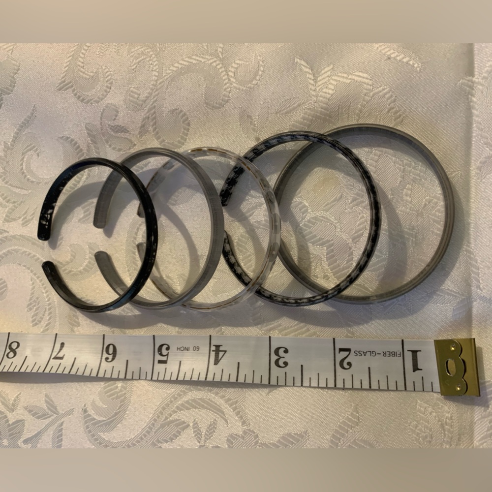 Elegant Black and Silver Bangle Set